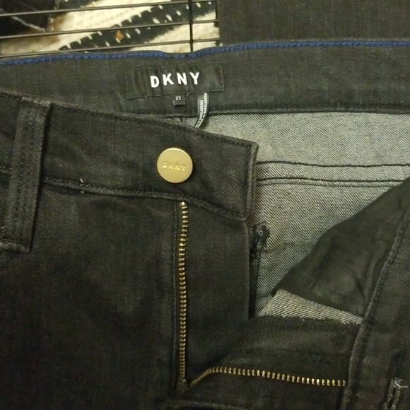 Jeans - Picture 2 of 7